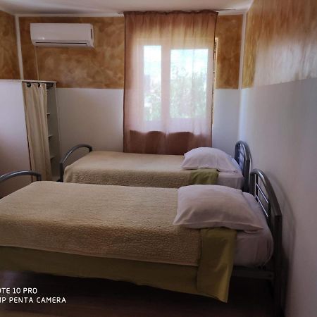 Alfredo Hostel Krajowa Zewnętrze zdjęcie